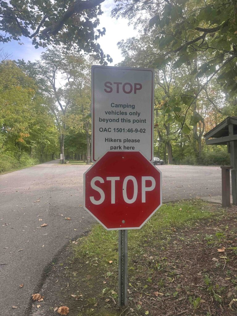 parking sign for hikers