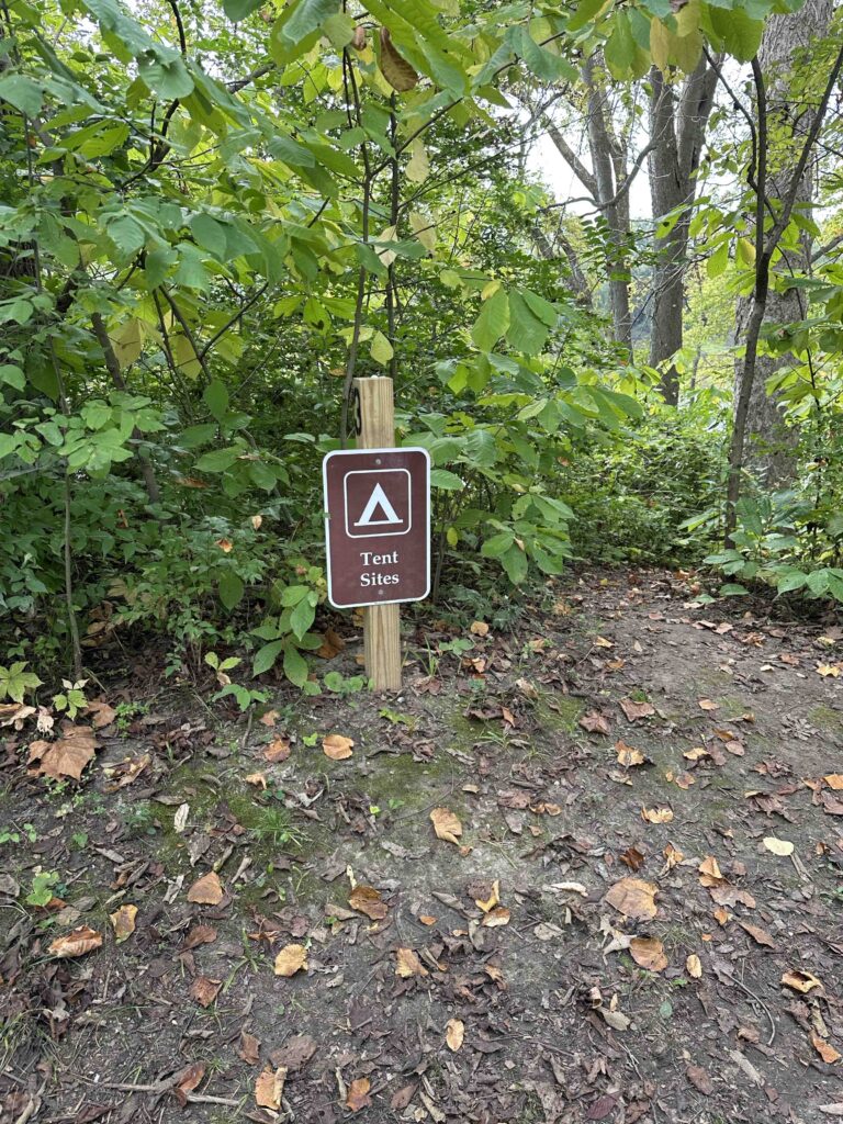 tent campsites at Independence Dam State Park